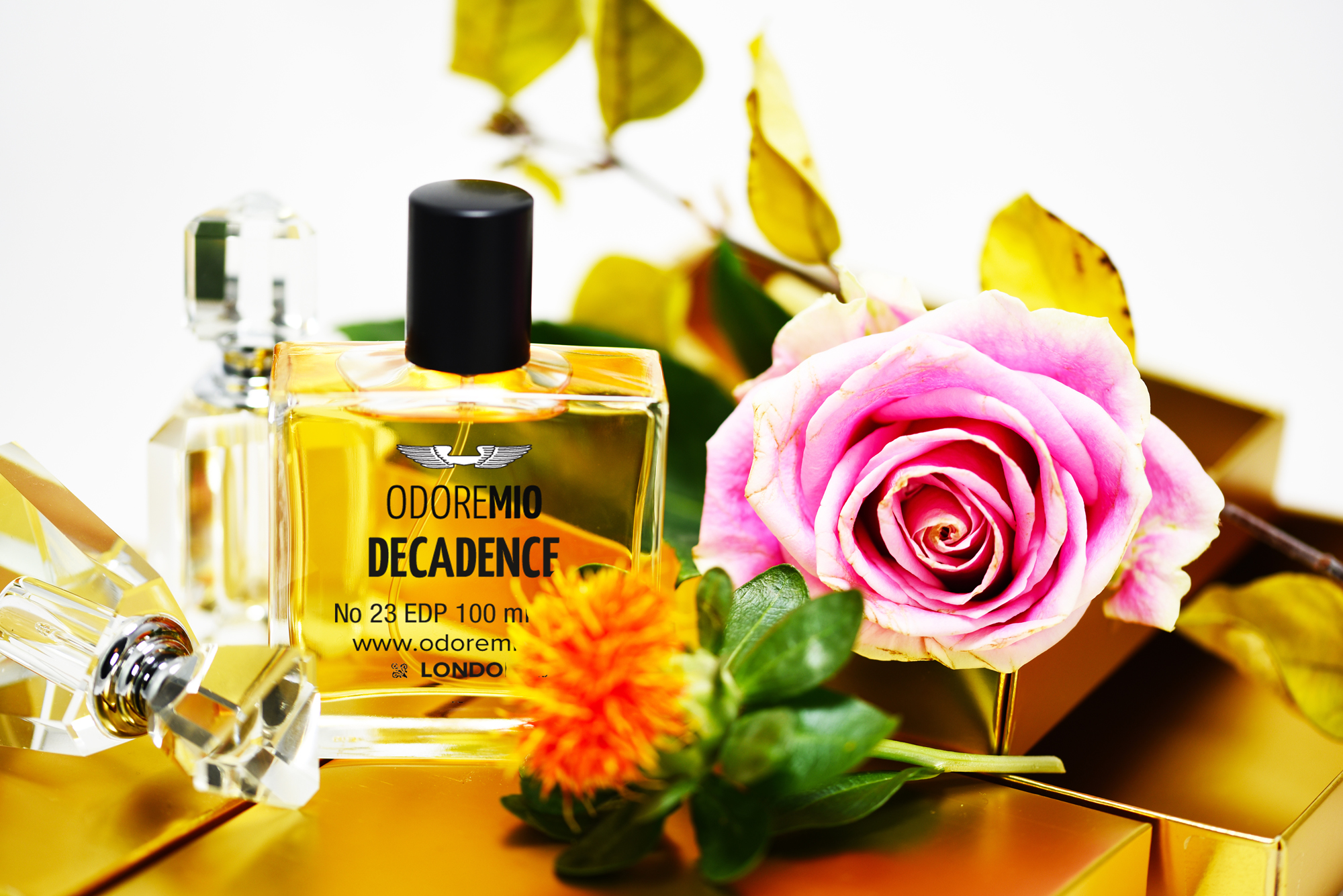 Decadence: aldehydic glamour